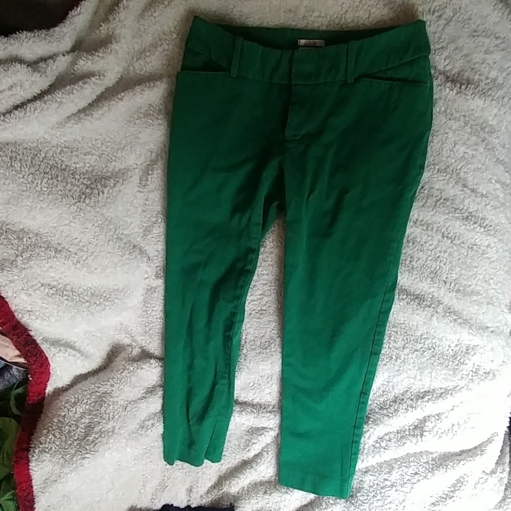 Merona capris